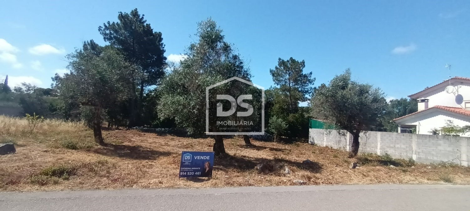  قطعة أرض في Fatima, Portugal 700متر مربع رقم 233364