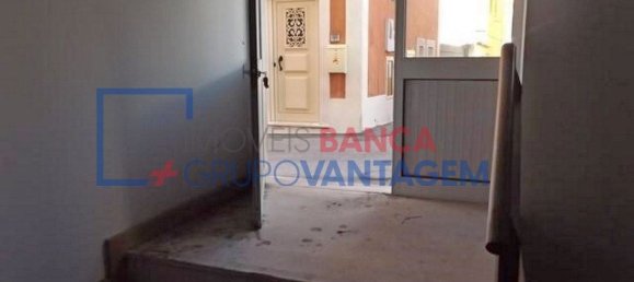 Gewerbliche Immobilie in Santarem, Portugal 242m², Nr. 71659 2