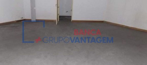 Gewerbliche Immobilie in Santarem, Portugal 242m², Nr. 71659 6