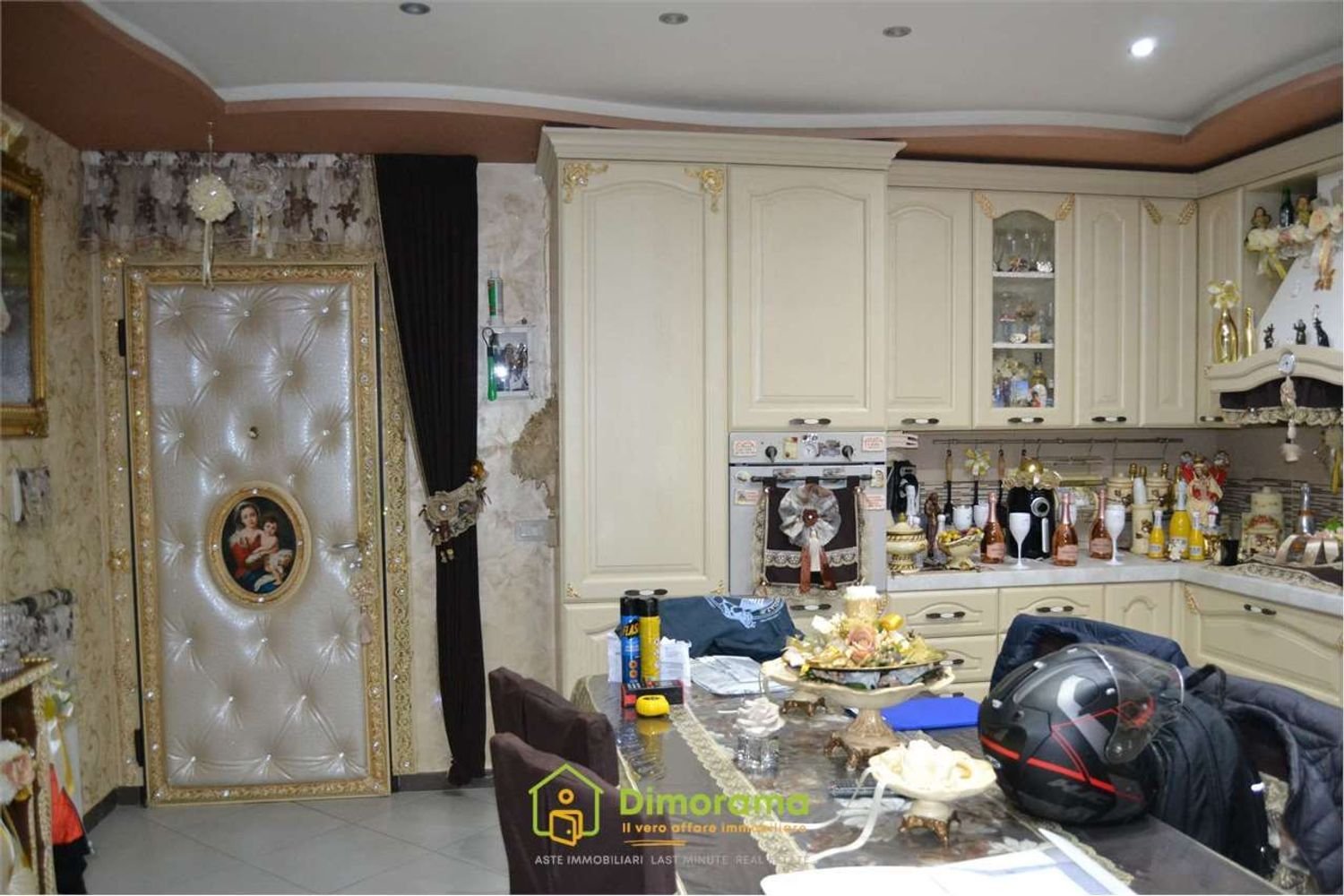 5 rooms Apartment in Acerra, Italy No. 303808