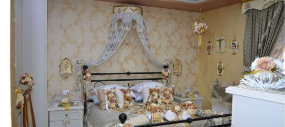 5 rooms Apartment in Acerra, Italy No. 303808 3