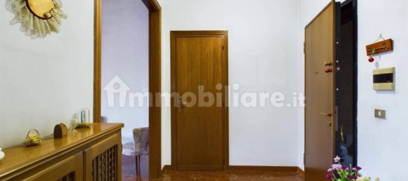 Apartamento de 3 dormitorios en Guidonia Montecelio, Italy No. 160758 3