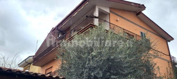 Apartamento de 3 dormitorios en Guidonia Montecelio, Italy No. 160758 2