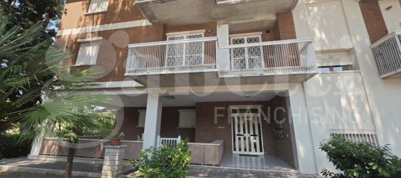 2 bedrooms Apartment in Assisi, Italy No. 293948 3