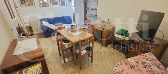 2 bedrooms Apartment in Assisi, Italy No. 293948 8