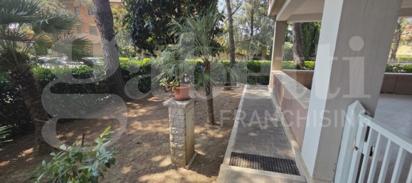 2 bedrooms Apartment in Assisi, Italy No. 293948 4