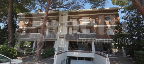 2 bedrooms Apartment in Assisi, Italy No. 293948 2