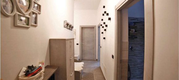 5-Zimmer Wohnung in Busto Arsizio, Italy, Nr. 1649 29