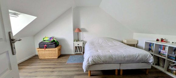 4 bedrooms House in Saint-Berthevin, France No. 360601 5