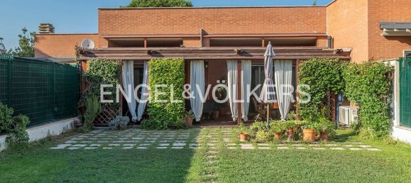 2 rooms Apartment in Rome, Italy No. 131324 17