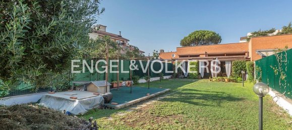 2 rooms Apartment in Rome, Italy No. 131324 18