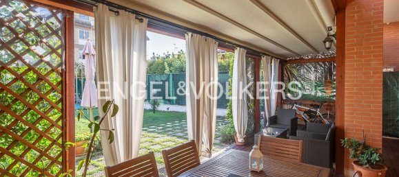 2 rooms Apartment in Rome, Italy No. 131324 2