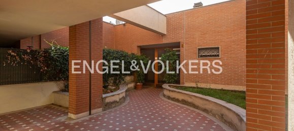 2 rooms Apartment in Rome, Italy No. 131324 24