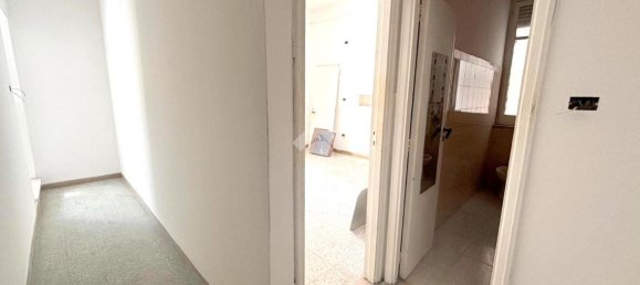 3-salle Maison à San Severo, Italy No. 81799 4