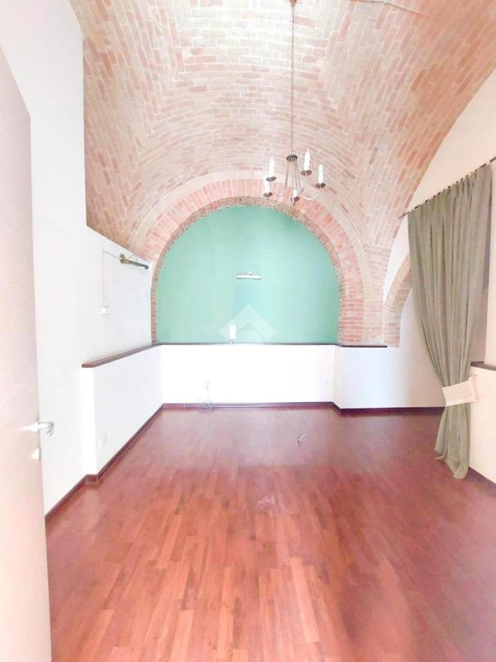 3-salle Maison à San Severo, Italy No. 81799