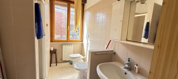 4 rooms Apartment in Piacenza, Italy No. 344729 16