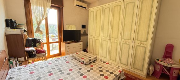 4 rooms Apartment in Piacenza, Italy No. 344729 9