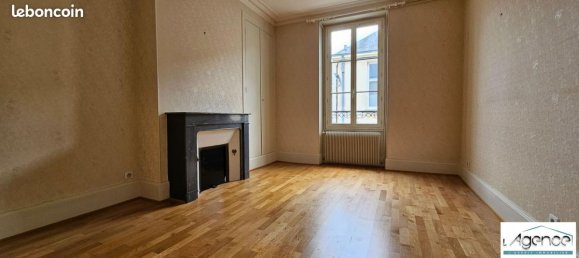 Adosado de 3 dormitorios en Chateaudun, France No. 98157 14