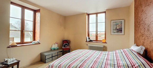 Adosado de 3 dormitorios en Saint-Etienne-sur-Chalaronne, France No. 197947 5