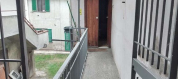 3-salle Appartement à Vimercate, Italy No. 313865 6