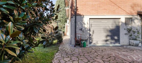 4-salle Villa à Melegnano, Italy No. 25755 29