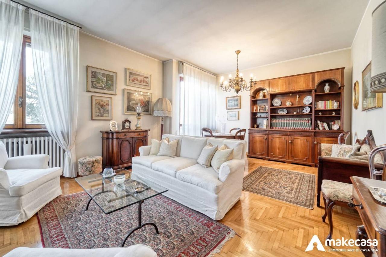 4-salle Villa à Melegnano, Italy No. 25755