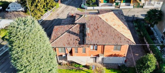 4-salle Villa à Melegnano, Italy No. 25755 5