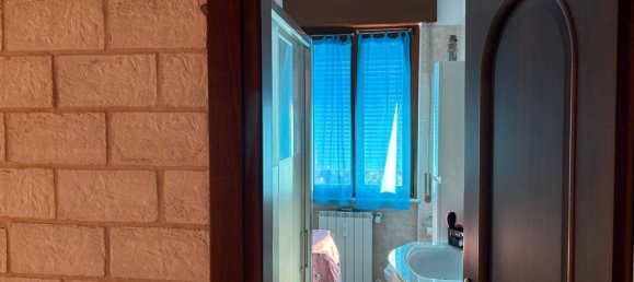 Apartamento T3 em Cornate d'Adda, Italy N.º 378435 4