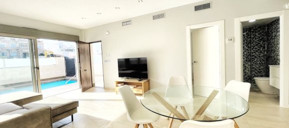 3 bedrooms House in Alicante, Spain No. 188716 25