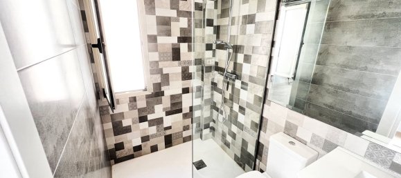 3 bedrooms House in Alicante, Spain No. 188716 40