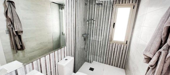 3 bedrooms House in Alicante, Spain No. 188716 6