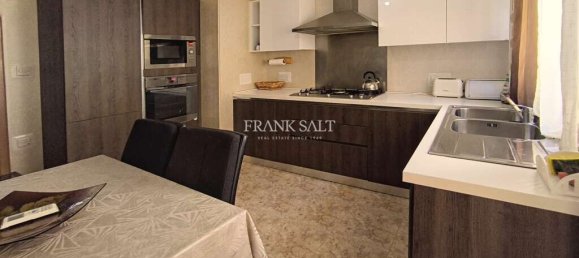 2 bedrooms House in Birzebbuga, Malta No. 1974 19