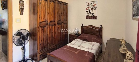 2 bedrooms House in Birzebbuga, Malta No. 1974 14