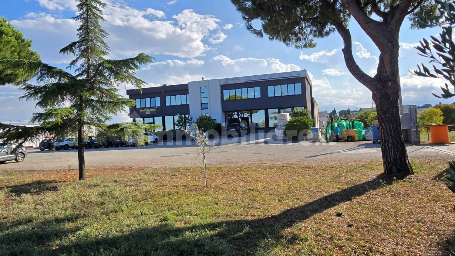 5غرفة مستودع في Corropoli, Italy رقم 270116