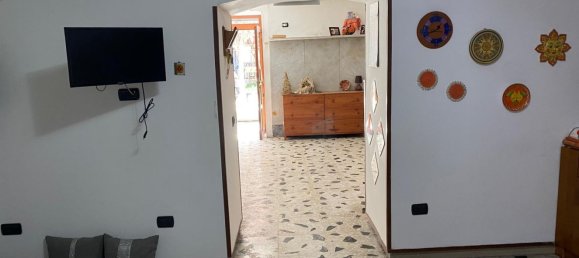 Apartamento de 4 dormitorios en Ercolano, Italy No. 333915 8