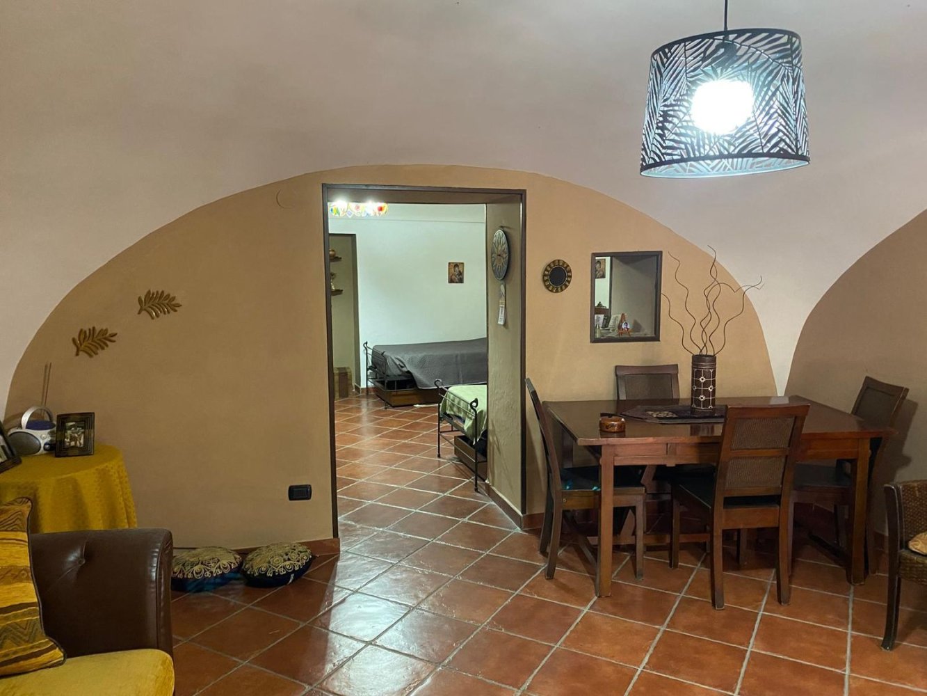 Apartamento de 4 dormitorios en Ercolano, Italy No. 333915