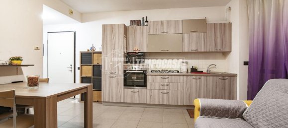 Квартира с 2 комнатами в Кассано д’Адда, Италия № 13151 2