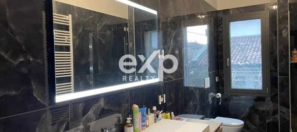 3 bedrooms Villa in Venice, Italy No. 106463 13