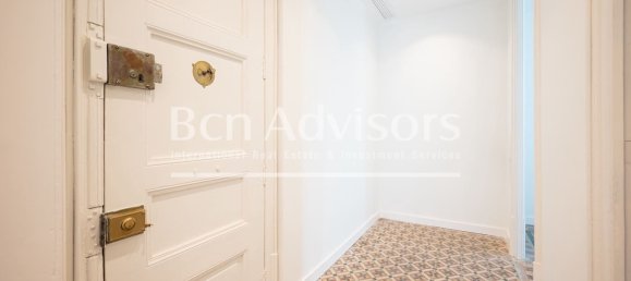 Apartamento T3 em Ciutat Vella, Spain N.º 164753 48