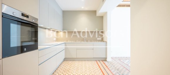 Apartamento T3 em Ciutat Vella, Spain N.º 164753 18