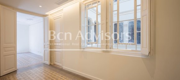 Apartamento T3 em Ciutat Vella, Spain N.º 164753 23