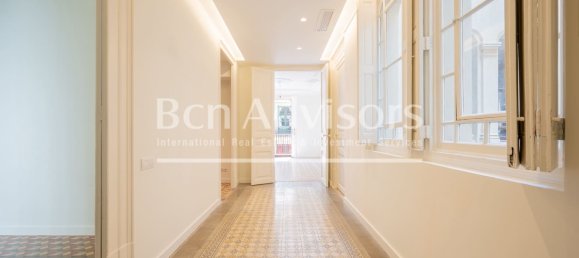 Apartamento T3 em Ciutat Vella, Spain N.º 164753 22