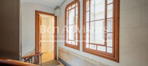 Apartamento T3 em Ciutat Vella, Spain N.º 164753 50