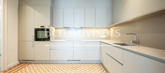 Apartamento T3 em Ciutat Vella, Spain N.º 164753 19