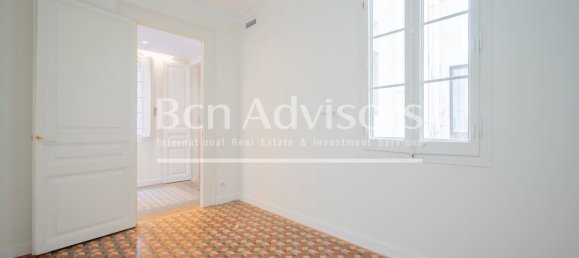 Apartamento T3 em Ciutat Vella, Spain N.º 164753 38