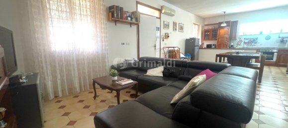 5-Zimmer Villa in Aprilia, Italy, Nr. 273070 9