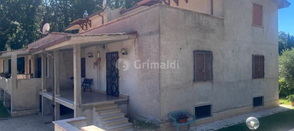 5-Zimmer Villa in Aprilia, Italy, Nr. 273070 18