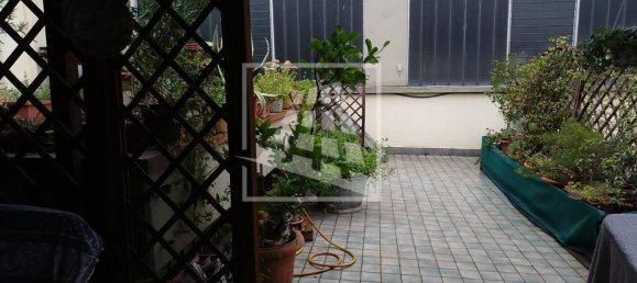 1150m² Warehouse in Guastalla, Italy No. 313045 12