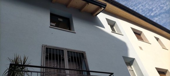 2 bedrooms House in Trento, Italy No. 327871 5