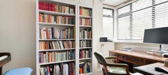 4 bedrooms House in Epsom, United Kingdom No. 9762 18